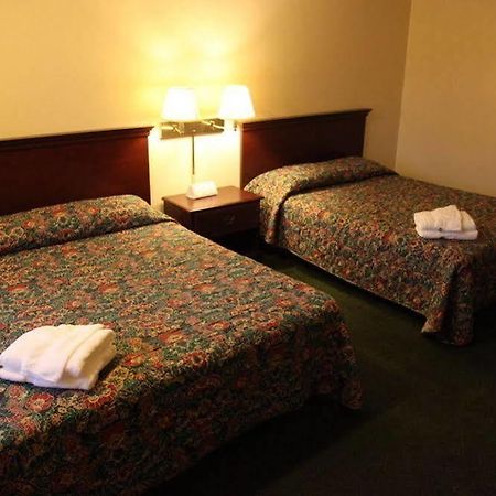 Parliament Resort Gay Mens Resort オーガスタ エクステリア 写真