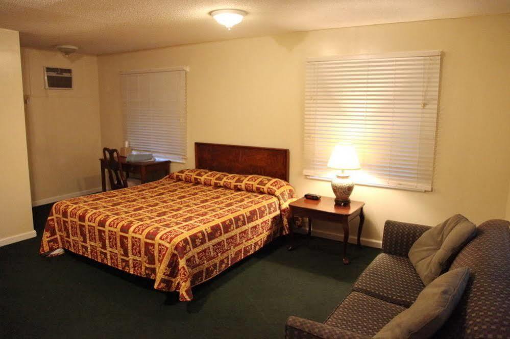 Parliament Resort Gay Mens Resort オーガスタ エクステリア 写真